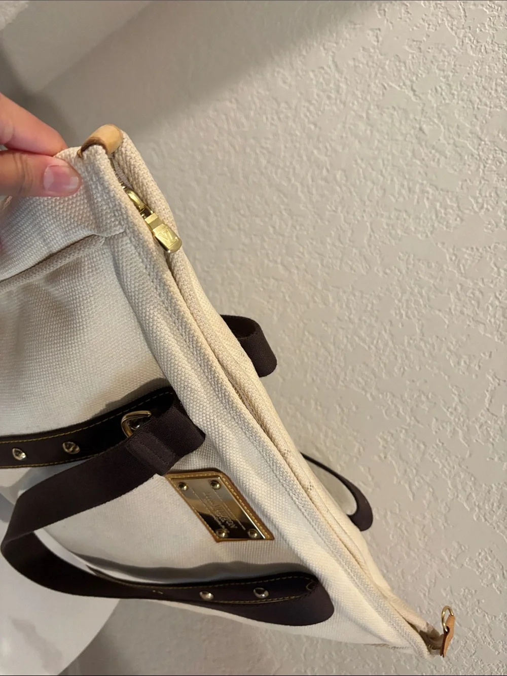 Louis Vuitton authentic louis